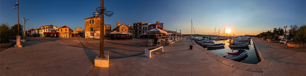 Pirovac: Sonnenuntergang am Hafen - Kroatien